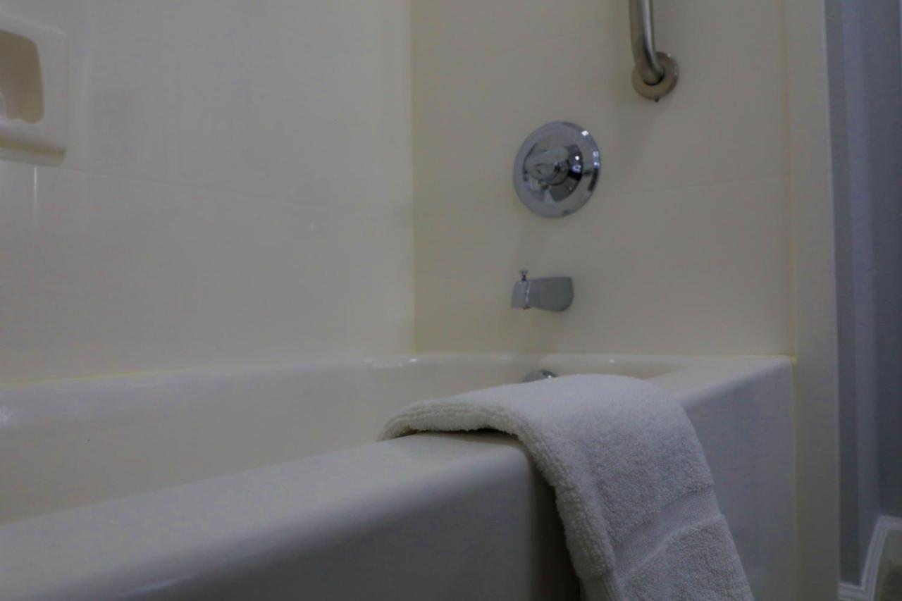 Home Inn And Suites Olive Branch Eksteriør bilde